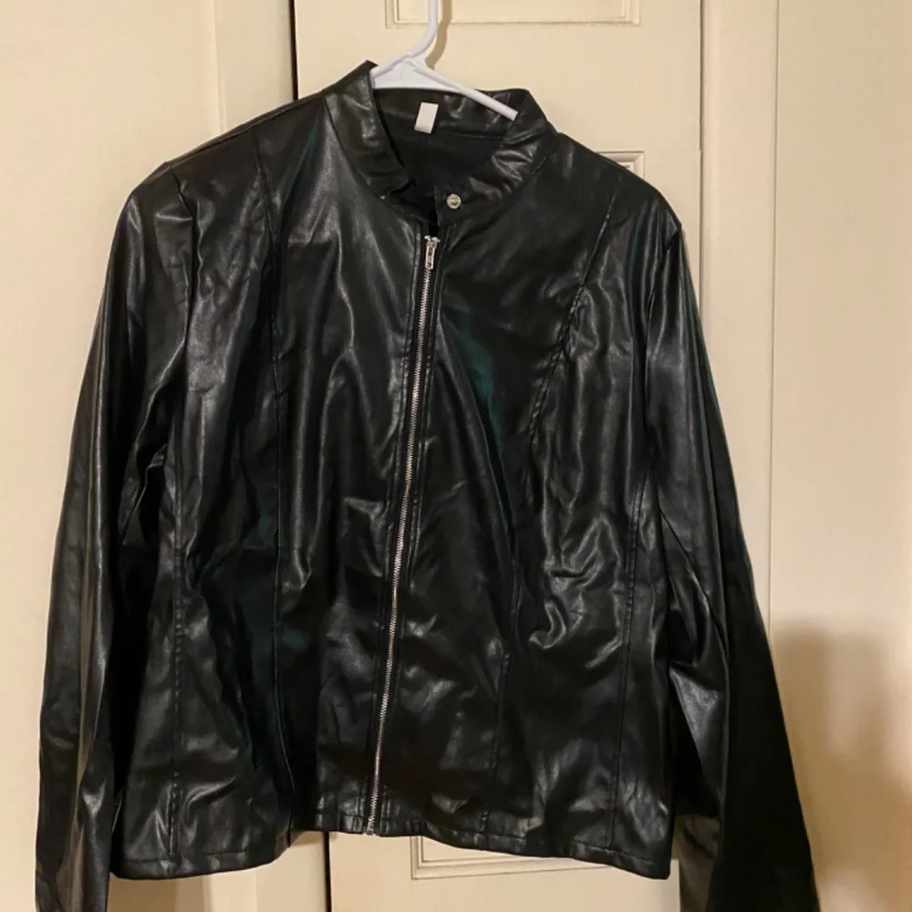 New Faux Leather jacket - Picture 7 of 16